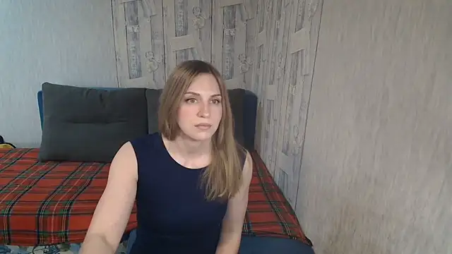 Pilly green  online show from April 21, 7:04 am