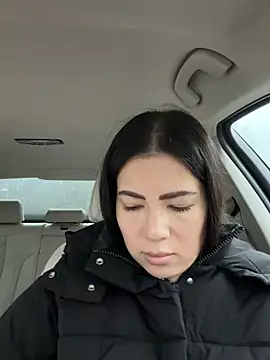 clairewntr online show from February 20, 4:19 pm