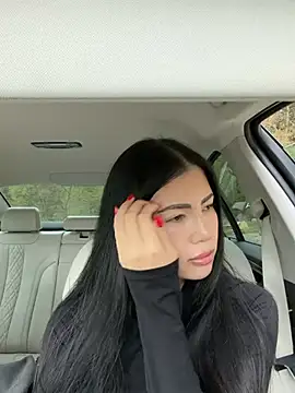 clairewntr online show from April 28, 4:55 pm