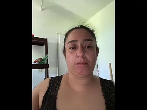 agathaxxx-69 online show from March 13, 7:59 pm