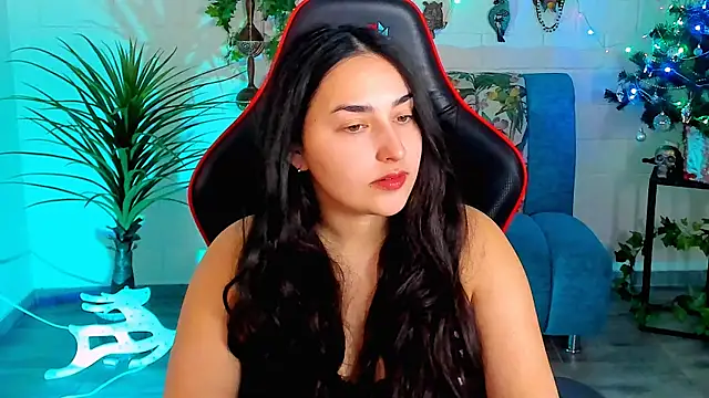 CeceliaJohnson online show from December 17, 8:18 am