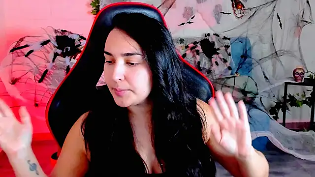 CeceliaJohnson online show from October 24, 8:43 am