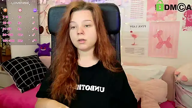 goddesstella online show from July 17, 1:43 am