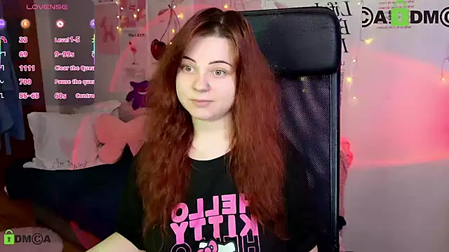 goddesstella online show from April 27, 1:35 am