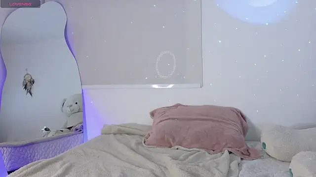 Lia Tinez online show from April 20, 11:52 pm