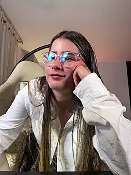 Stormiie777 online show from March 5, 2:07 am