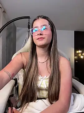 Stormiie777 online show from March 14, 2:34 am