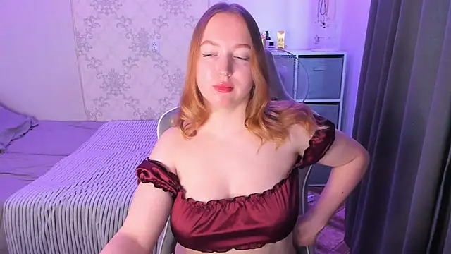 Shy AnnaCutie online show from July 2, 5:35 am