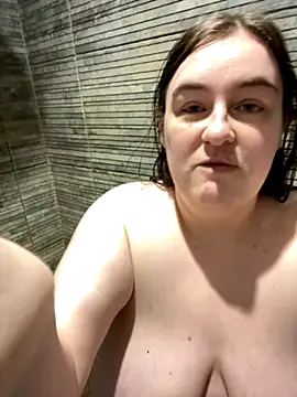 Rebecca Summer online show from October 2, 2:38 am