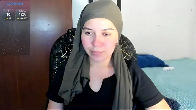 MatchedEyebrow online show from April 27, 8:17 pm