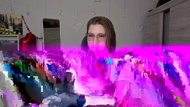 TinniAngel online show from May 1, 5:27 pm