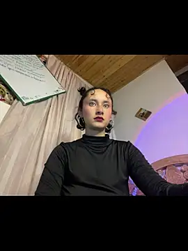 bellaa-w online show from April 28, 2:49 am