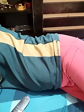 Diya 143 online show from October 13, 4:42 pm