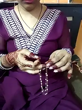 Diya 143 online show from April 26, 4:16 pm