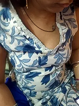 Diya 143 online show from April 24, 2:53 pm