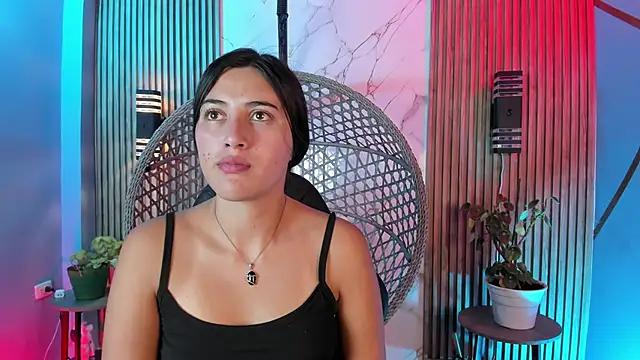 brenda moris01 online show from July 21, 9:15 pm