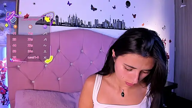 Snapshot of brenda_moris01 chatting on September 12, 10:17 pm brenda moris01 online show from September 12, 10:17 pm