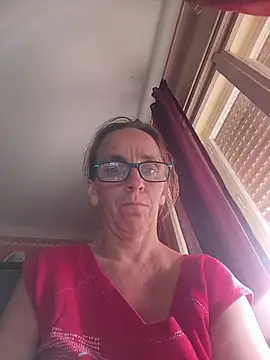 Dettybitch40 online show from June 9, 2:38 pm