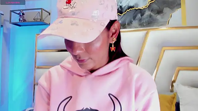 HannaPetit online show from March 24, 7:19 pm