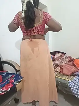 Tamil-hotwife online show from June 4, 5:50 pm