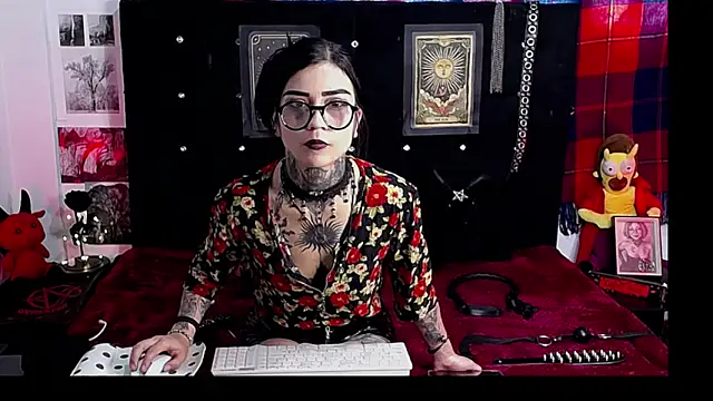 Ardat Lili69 online show from May 18, 10:05 pm