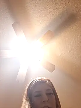 bootiebby online show from October 11, 5:34 am