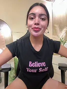 TS-SimplyTheBest online show from April 6, 10:27 am