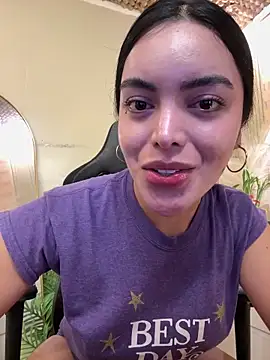 TS-SimplyTheBest online show from March 26, 11:01 am