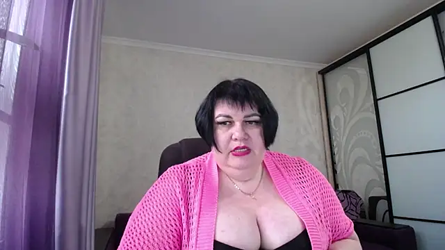 JuicyLady Di online show from April 25, 1:41 pm