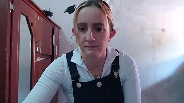 DeepAnal07 online show from April 26, 9:01 pm