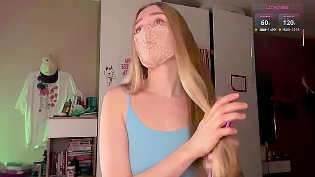 Russian sexy girl1 online show from March 7, 9:22 pm