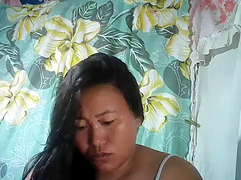 Snapshot of Sexyhorney4u chatting on September 18, 7:56 pm Sexyhorney4u online show from September 18, 7:56 pm