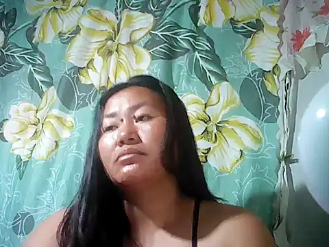 Snapshot of Sexyhorney4u chatting on October 3, 8:03 pm Sexyhorney4u online show from October 3, 8:03 pm