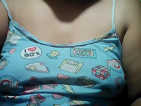 Sexyhorney4u online show from April 28, 8:13 pm