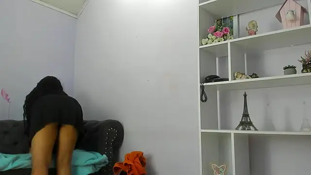 miss soffi  online show from April 21, 6:26 pm