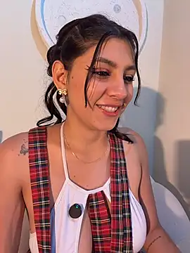 loolla 23 online show from March 21, 3:22 am