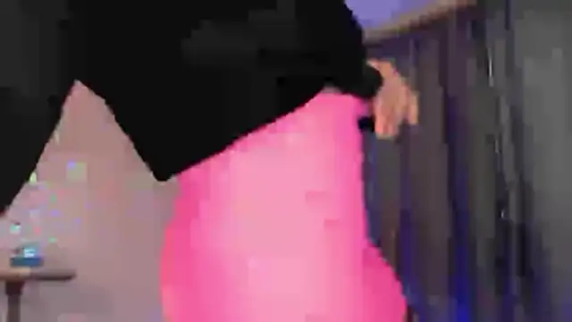 elenaza online show from April 12, 1:36 pm