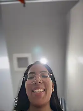 SheenaBrooke online show from April 21, 10:00 am