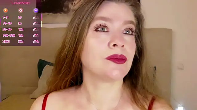 PetersEmily online show from April 23, 9:06 pm