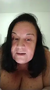Yaya Mineira online show from July 31, 2:01 am