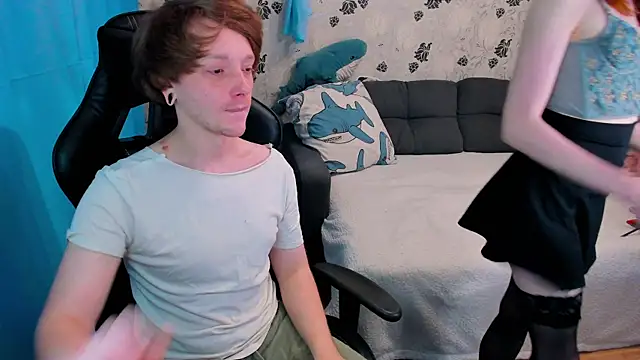 Snapshot of lakmsrrrmrrr chatting on October 16, 11:02 am lakmsrrrmrrr online show from October 16, 11:02 am