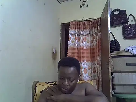 Snapshot of Ebonyceline chatting on October 2, 7:52 pm Ebonyceline online show from October 2, 7:52 pm
