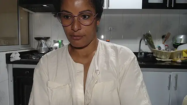 kateleyagrey online show from January 16, 8:05 pm