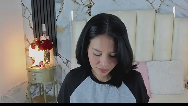 lulumars online show from April 23, 4:42 am