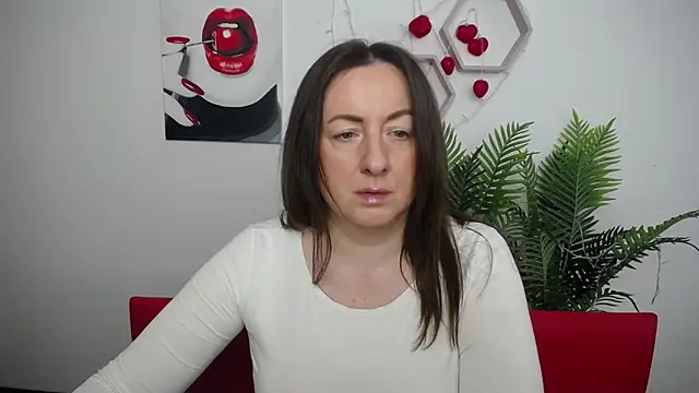 Abby Taylorr online show from April 22, 6:21 am