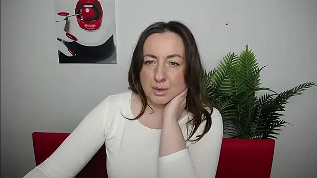 Abby Taylorr online show from February 26, 7:40 am