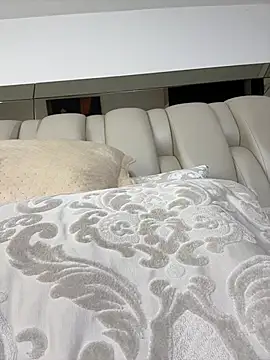 ALISSON FOXXX1 online show from January 13, 10:58 pm