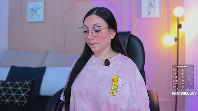 lucy neil online show from April 22, 2:52 am