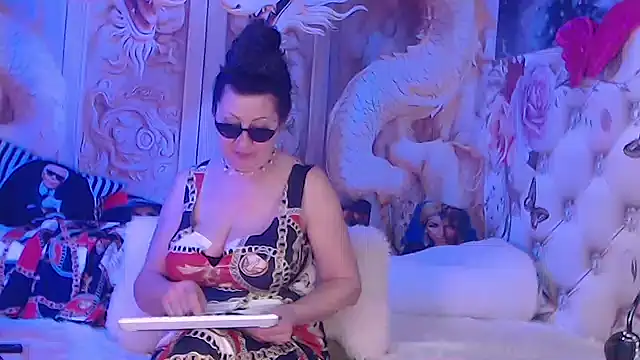 NightOrhideya online show from March 7, 6:09 am