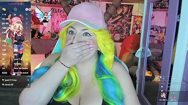 candyy new online show from October 5, 4:12 pm